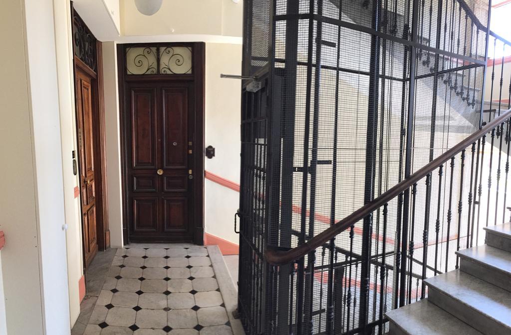 2 Bedrooms Appartement In Central Location On The Famous Place Massena Nice Exteriér fotografie